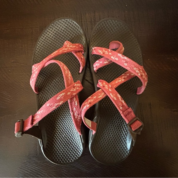 Chaco Shoes - Chaco Women’s Sport Sandals Adjustable Outdoor Sandals Size 7 Pink Floral